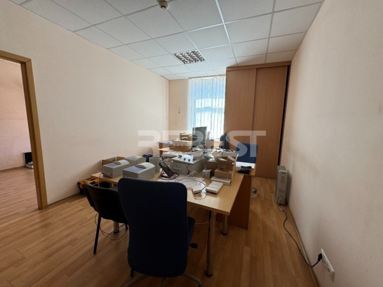 Nuomojamos administracinės patalpos Vaidoto g., Gubernija, Šiaulių m., Šiaulių m. sav., 200 m2 ploto 19