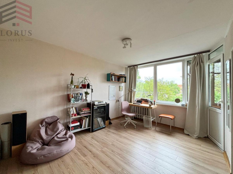 Nuomojamas butas Apkasų g., Žirmūnai, Vilniaus m., Vilniaus m. sav., 26 m2 ploto, 1 kambariai 6