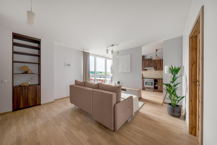 Parduodamas butas Fizikų g., Bajorai, Vilniaus m., Vilniaus m. sav., 72.53 m² ploto 3 kambariai 2