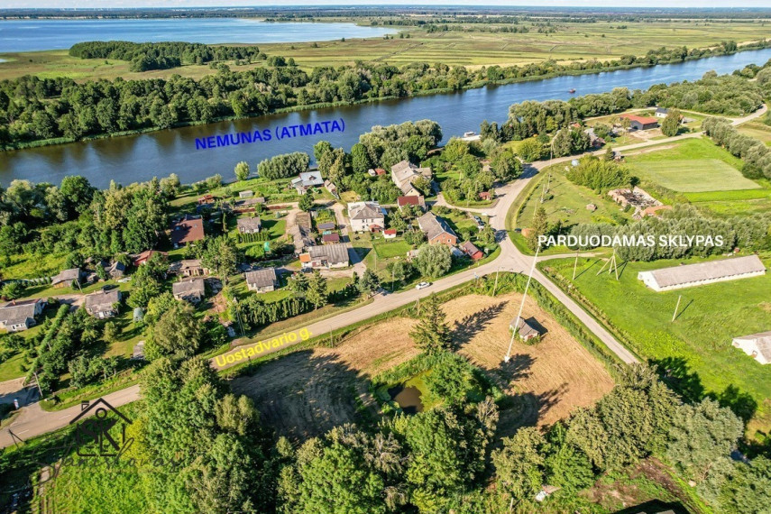 PARDUODAMAS 61,70 ARŲ NAMŲ VALDOS SKLYPAS RUSNĖS SALOJE UOSTADVARIO K. 1
