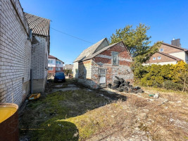 PARDUODAMA NAMO DALIS SU 3.75 ARŲ ŽEMĖS SKLYPU ŠILUTĖS MIESTE, NIDOS G. 5 27