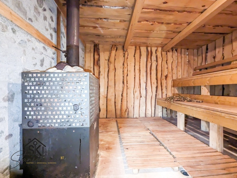 PARDUODAMA SODYBA SU 3.1184 HA ŽEMĖS MUIŽĖS K. 1 46