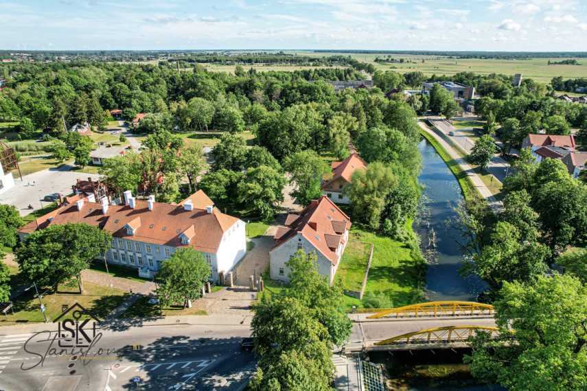 IŠSKIRTINĖJE VIETOJE PARDUODAMOS ERDVIOS PATALPOS LIETUVININKŲ G. 2, ŠILUTĖJE 16