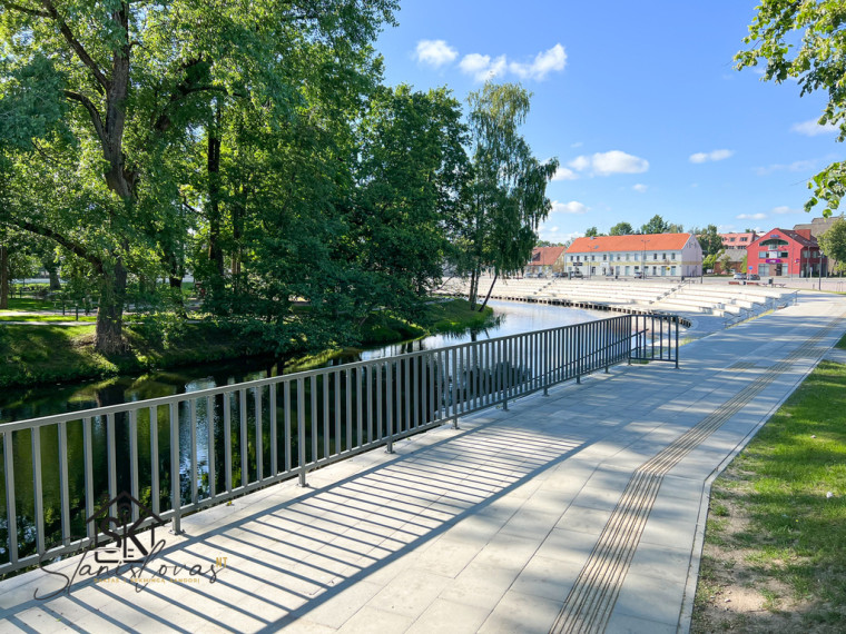 IŠSKIRTINĖJE VIETOJE PARDUODAMOS ERDVIOS PATALPOS LIETUVININKŲ G. 2, ŠILUTĖJE 36