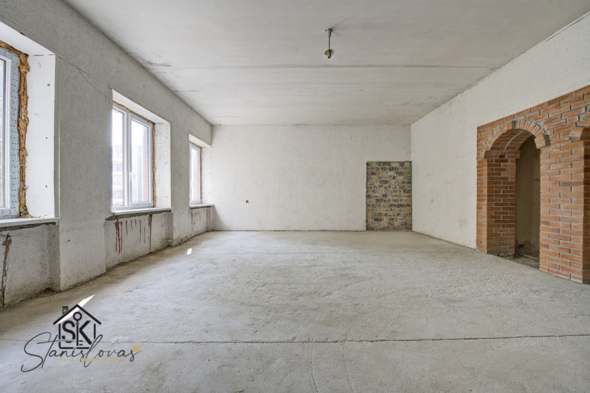 PARDUODAMOS VIEŠBUČIŲ PASKIRTIES PATALPOS ŠILUTĖJE, GLUOSNIŲ G. 13C 16