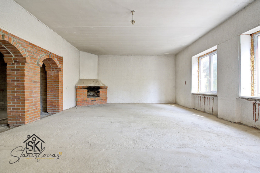 PARDUODAMOS VIEŠBUČIŲ PASKIRTIES PATALPOS ŠILUTĖJE, GLUOSNIŲ G. 13C 17