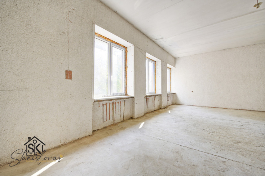 PARDUODAMOS VIEŠBUČIŲ PASKIRTIES PATALPOS ŠILUTĖJE, GLUOSNIŲ G. 13C 31