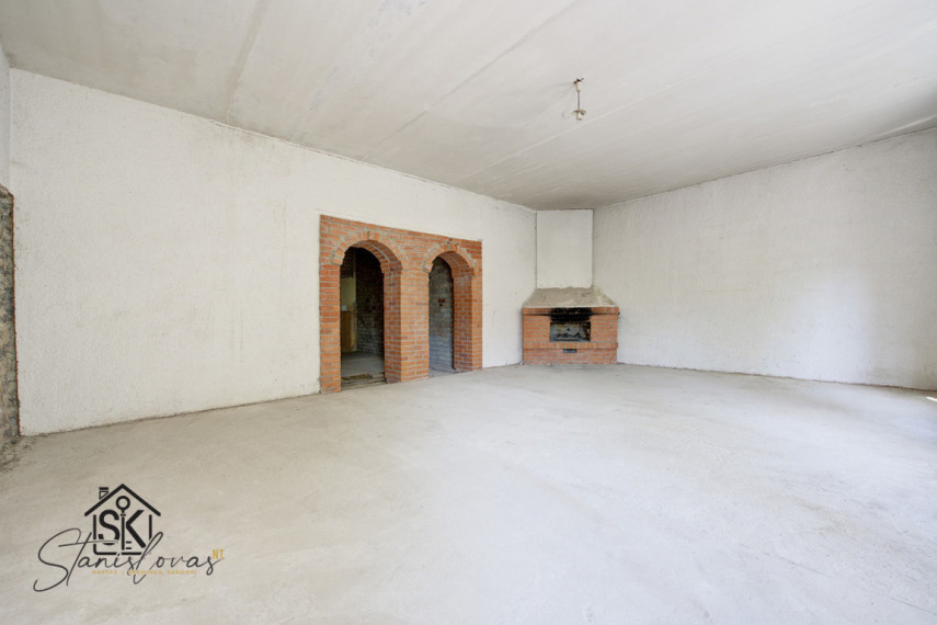 PARDUODAMOS VIEŠBUČIŲ PASKIRTIES PATALPOS ŠILUTĖJE, GLUOSNIŲ G. 13C 32