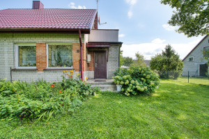 PARDUODAMAS NAMAS SU 18.40 ARŲ ŽEMĖS SKLYPU JUKNAIČIUOSE, BERŽŲ G. 18