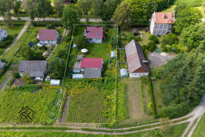PARDUODAMAS NAMAS SU 18.40 ARŲ ŽEMĖS SKLYPU JUKNAIČIUOSE, BERŽŲ G. 22