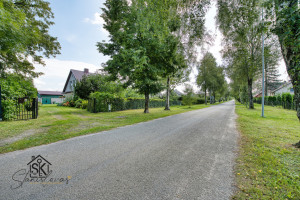 PARDUODAMAS NAMAS SU 18.40 ARŲ ŽEMĖS SKLYPU JUKNAIČIUOSE, BERŽŲ G. 24