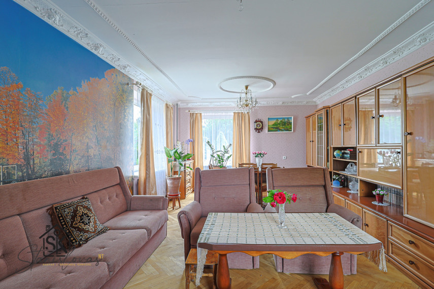 PARDUODAMAS NAMAS SU 15.30 ARŲ ŽEMĖS SKLYPU ŠILUTĖJE, GILIJOS G. 27 4
