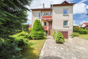 PARDUODAMAS NAMAS SU 15.30 ARŲ ŽEMĖS SKLYPU ŠILUTĖJE, GILIJOS G. 27 15