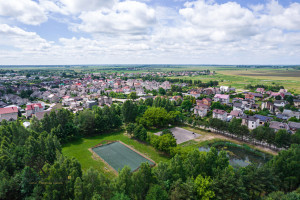 PARDUODAMAS NAMAS SU 15.30 ARŲ ŽEMĖS SKLYPU ŠILUTĖJE, GILIJOS G. 27 24