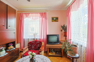 PARDUODAMAS NAMAS SU 15.30 ARŲ ŽEMĖS SKLYPU ŠILUTĖJE, GILIJOS G. 27 38