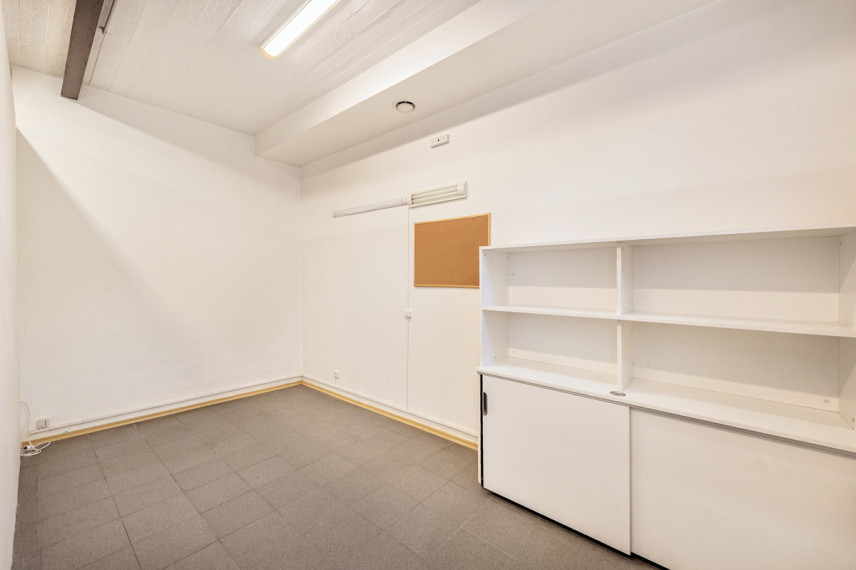 Parduodamos administracinės, kitos paskirties, paslaugų, prekybos patalpos Šv. Stepono g., Senamiestis, Vilniaus m., Vilniaus m. sav., 49.99 m2 ploto 16
