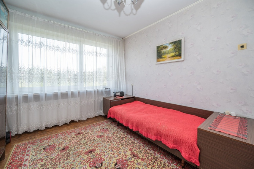 Parduodamas butas Šešuolių g., Viršuliškės, Vilniaus m., Vilniaus m. sav., 77.53 m2 ploto, 4 kambariai 2