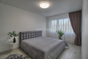 Parduodamas butas Krymo g., Lieporiai, Šiaulių m., Šiaulių m. sav., 64 m2 ploto, 3 kambariai 10
