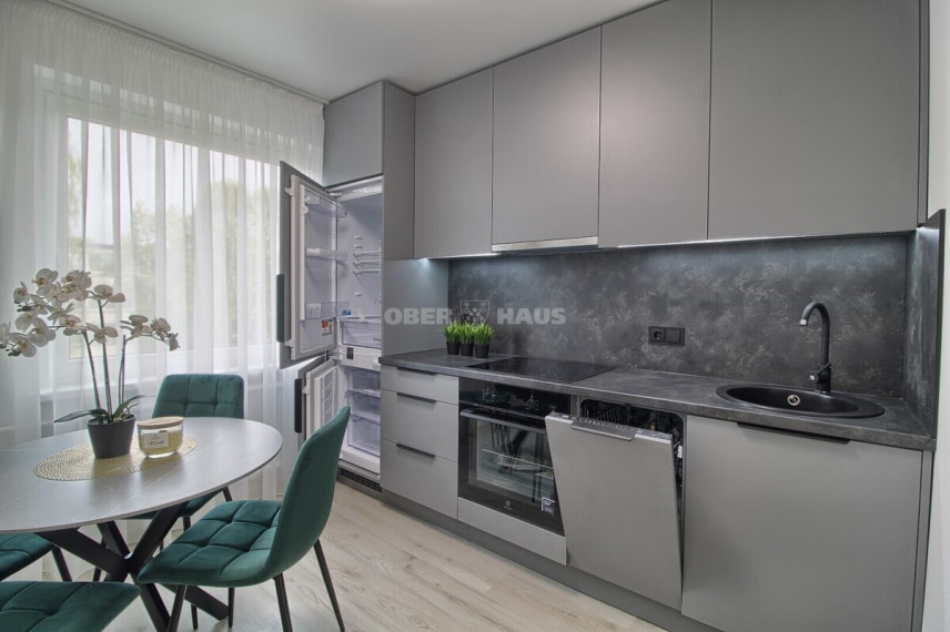 Parduodamas butas Krymo g., Lieporiai, Šiaulių m., Šiaulių m. sav., 64 m2 ploto, 3 kambariai 3