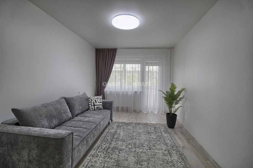 Parduodamas butas Krymo g., Lieporiai, Šiaulių m., Šiaulių m. sav., 64 m2 ploto, 3 kambariai 6