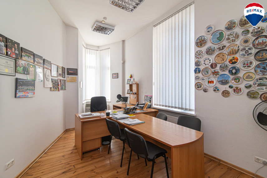 Parduodamas butas J. Basanavičiaus g., Naujamiestyje, Vilniuje, 107.94 kv.m ploto, 3 kambariai 1