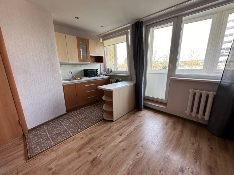 Nuomojamas butas Kalvarijų g., Žirmūnai, Vilniaus m., Vilniaus m. sav., 23 m2 ploto, 1 kambariai 2