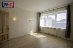 Parduodamas namas Dvarų g., Aleksotas, Kauno m., Kauno m. sav., 289.00 m² ploto 6 kambariai 12
