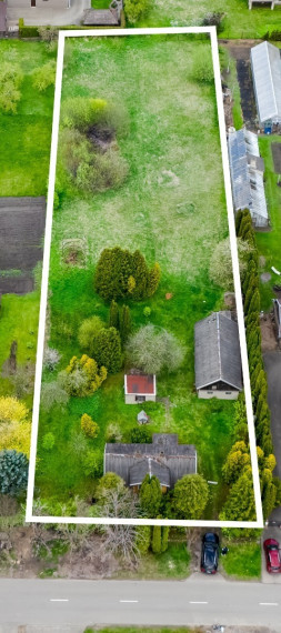 Parduodamas namas Aušros g., Mažeikių m., Mažeikių r. sav., 61.5 m2 ploto, 1 aukštai 4