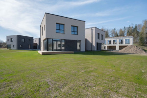 Parduodamas namas Girių g., Klevinės vs., Vilniaus r. sav., 129.38 m2 ploto, 1 aukštai 49