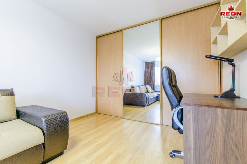Nuomojamas butas Žirmūnų g., Žirmūnai, Vilniaus m., Vilniaus m. sav., 30 m2 ploto, 1 kambariai 4