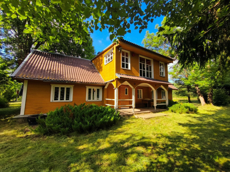 Parduodamas namas Čereškų k., Molėtų r. sav., 155.00 m² ploto 6 kambariai 2