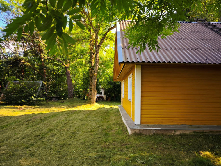 Parduodamas namas Čereškų k., Molėtų r. sav., 155.00 m² ploto 6 kambariai 4
