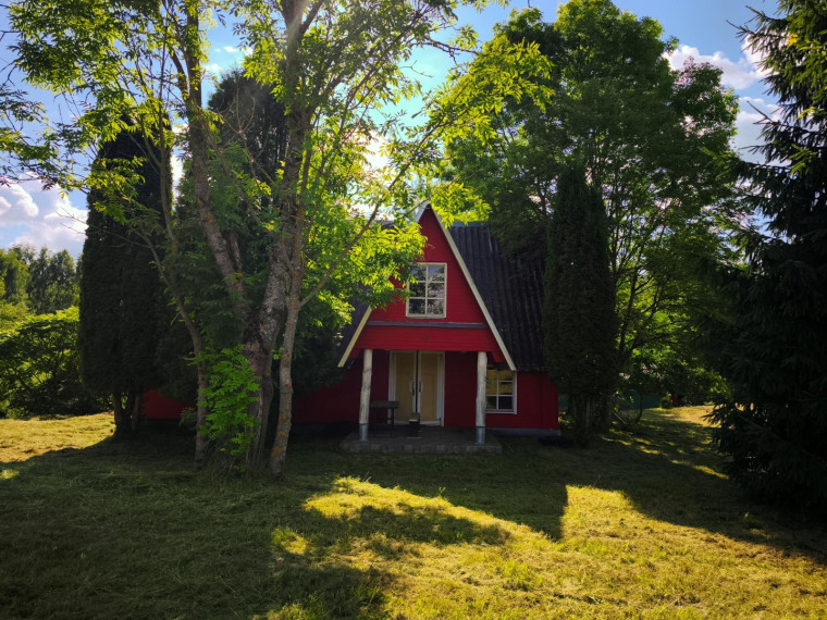 Parduodamas namas Čereškų k., Molėtų r. sav., 155.00 m² ploto 6 kambariai 18