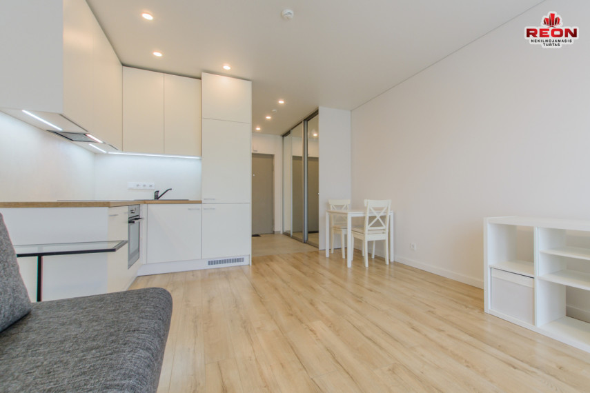 Nuomojamas butas Ozo g., Šnipiškės, Vilniaus m., Vilniaus m. sav., 29 m2 ploto, 1 kambariai 4