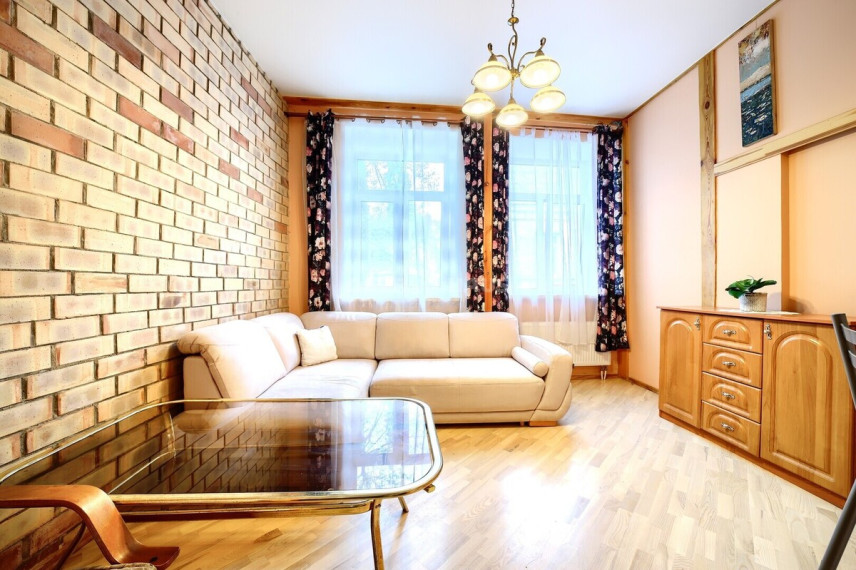 Nuomojamas butas Krivių g., Užupis, Vilniaus m., Vilniaus m. sav., 35 m2 ploto, 2 kambariai 2