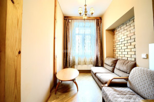 Nuomojamas butas Krivių g., Užupis, Vilniaus m., Vilniaus m. sav., 35 m2 ploto, 2 kambariai 5