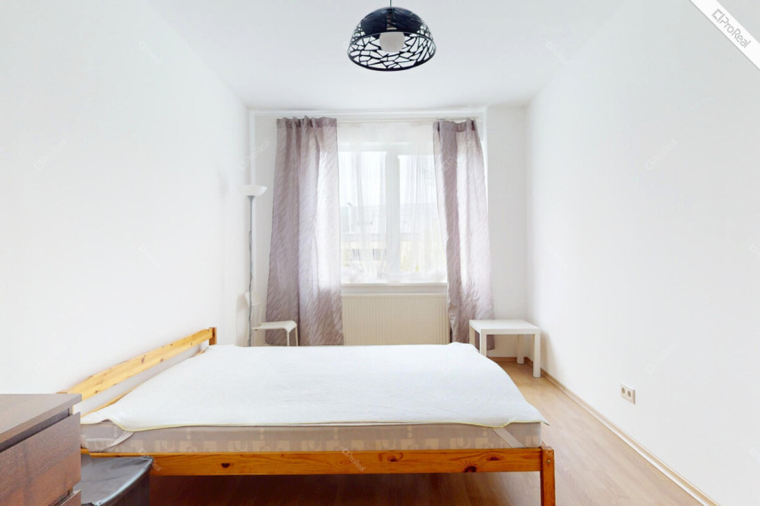 Nuomojamas butas Vėtrungių g., Fabijoniškės, Vilniaus m., Vilniaus m. sav., 52 m2 ploto, 2 kambariai 2
