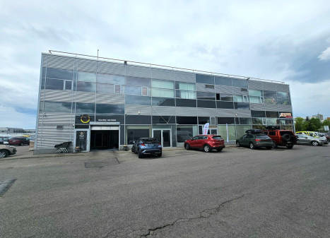Nuomojamos kitos paskirties patalpos Lakūnų g., Žirmūnai, Vilniaus m., Vilniaus m. sav., 104 m2 ploto Nuomojamos kitos paskirties patalpos Lakūnų g., Žirmūnai, Vilniaus m., Vilniaus m. sav., 104 m2 ploto