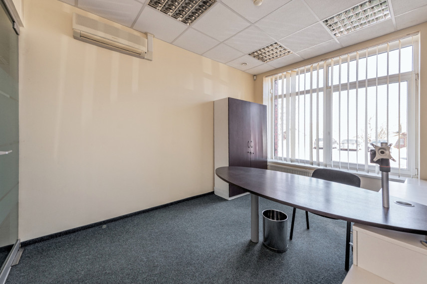 Parduodamos administracinės, paslaugų, prekybos patalpos Alberto Jauniškio g., Molėtų m., Molėtų r. sav., 560.15 m2 ploto 10