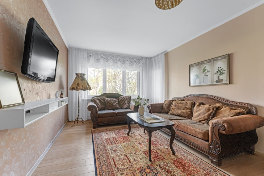 Nuomojamas butas Vaikų g., Salininkai, Vilniaus m., Vilniaus m. sav., 84.74 m2 ploto, 4 kambariai 1