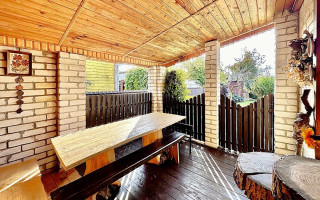 PARDUODAMAS JAUKUS IR TVARKINGAS 80 KV. M. MŪRINIS SODO NAMAS 4,95 ARŲ SKLYPE NAUJIKŲ KAIME 49