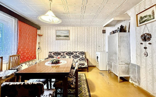 PARDUODAMAS ANTRASIS NAMO AUKŠTAS SU MŪRINIO ŪKINIO PASTATO DALIMI, RŪSIU IR SANDĖLIAVIMO PATALPA UPYTRĖS G. 4, PANEVĖŽYJE 10