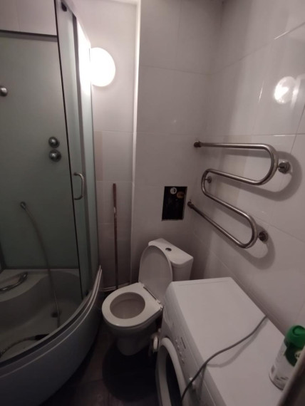 Nuomojamas butas Žirmūnų g., Žirmūnai, Vilniaus m., Vilniaus m. sav., 44 m² ploto 2 kambariai 4