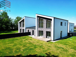 Parduodamas namas Raudondvario k., Vilniaus r. sav., 145 m2 ploto, 2 aukštai 35