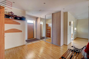 Parduodamas namas Naujojo Lentvario k., Trakų r. sav., 170.53 m2 ploto, 1 aukštai 18