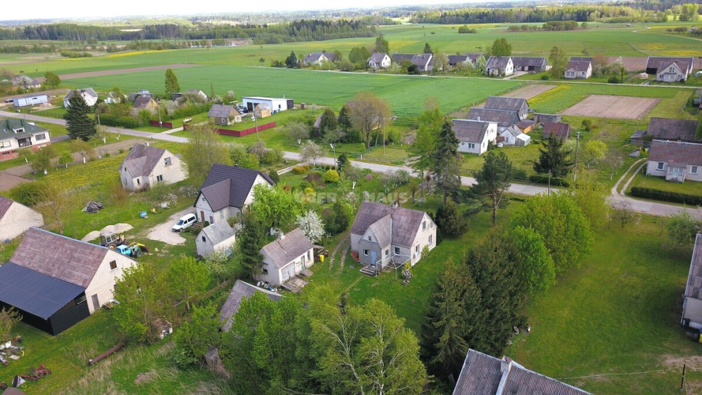 Parduodamas namas Aušros g. , Lupikų k., Kelmės r. sav., 70.91 m2 ploto, 1 aukštai 4