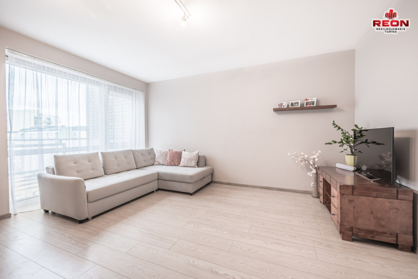 Parduodamas butas Žirmūnų g., Žirmūnai, Vilniaus m., Vilniaus m. sav., 64 m2 ploto, 3 kambariai 4