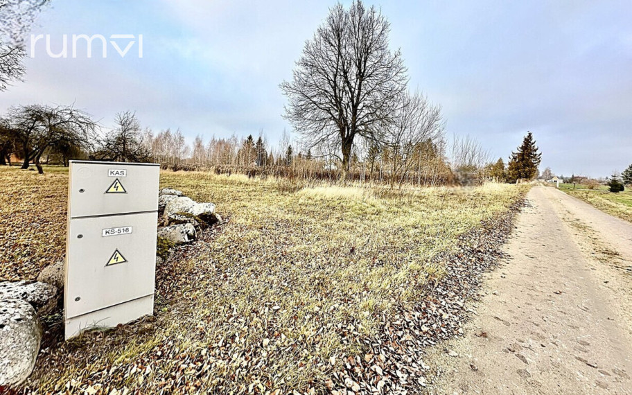 PARDUODAMAS 20 ARŲ GYVENAMOSIOS PASKIRTIES SKLYPAS PETRO LOČERIO G. 21, BIRŽŲ MIESTE 5