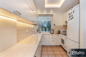 Parduodamas namas Miglos g., Žvėrynas, Vilniaus m., Vilniaus m. sav., 175 m2 ploto, 3 aukštai 10