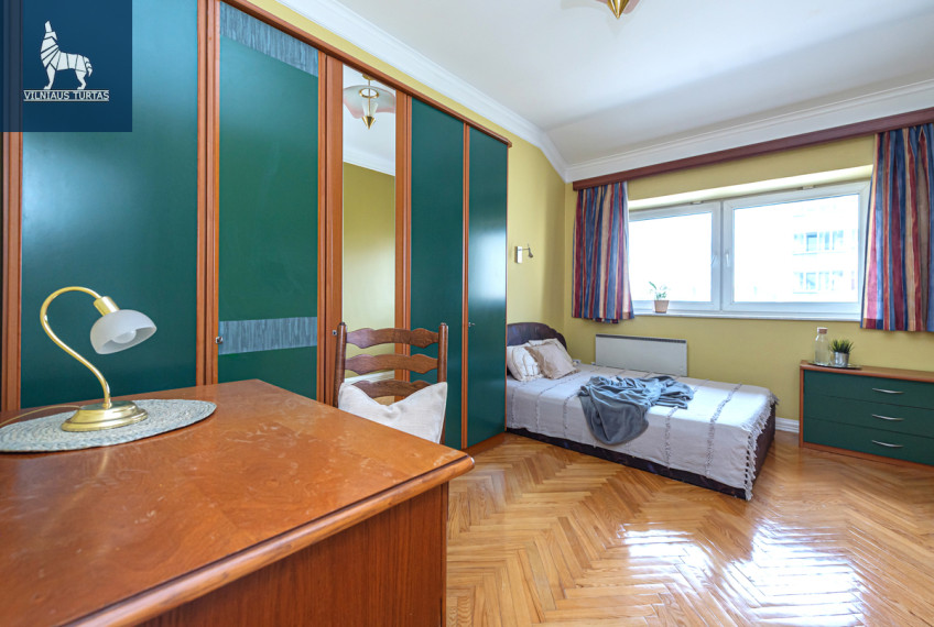Parduodamas butas Laisvės pr., Pašilaičiai, Vilniaus m., Vilniaus m. sav., 177 m2 ploto, 6 kambariai 18